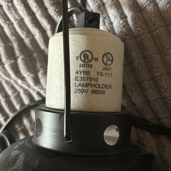 Thrive Dome Light - Picture 4 of 9